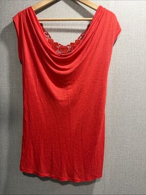 Daytrip Red Lace-Back Cowl Neck Short Sleeve Top Size Large
